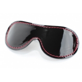 Чёрная перфорированная маска из кожи с красной строчкой - БДСМ Арсенал - купить с доставкой в Элисте