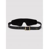 Черная плотная маска на глаза Bound to You Faux Leather Blindfold - Fifty Shades of Grey - купить с доставкой в Элисте