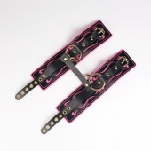 Черные кожаные оковы с розовой строчкой - Crazy Handmade - купить с доставкой в Элисте