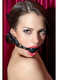 Чёрный пластиковый кляп-шар на кожаных ремешках - ToyFa - купить с доставкой в Элисте