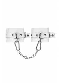 Белые мягкие кожаные наручники с люверсами - Pecado - купить с доставкой в Элисте