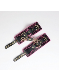Черные кожаные наручники с розовой строчкой - Crazy Handmade - купить с доставкой в Элисте