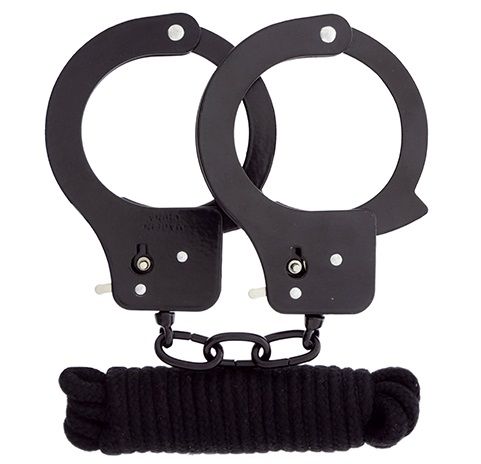 Чёрные наручники из листового металла в комплекте с веревкой BONDX METAL CUFFS LOVE ROPE SET - Dream Toys - купить с доставкой в Элисте